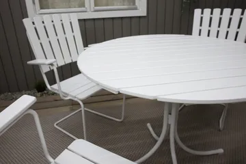 Vaxholm Karmstol Utomhus Vit - KWA - Utemöbler - Utestolar & fåtöljer - Matstolar ute