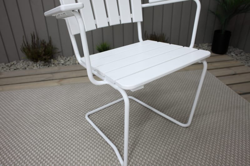 Vaxholm Karmstol Utomhus Vit - KWA - Utemöbler - Utestolar & fåtöljer - Matstolar ute